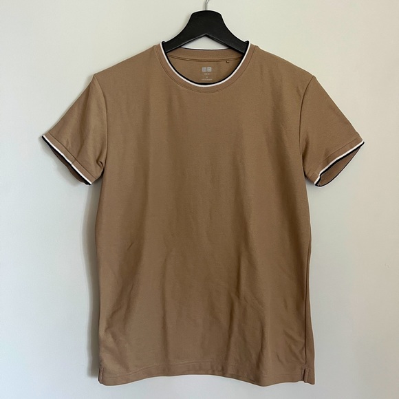 Brown Cotton-Knit Uniqlo T-Shirt in Medium- Slim Fit - Picture 1 of 3